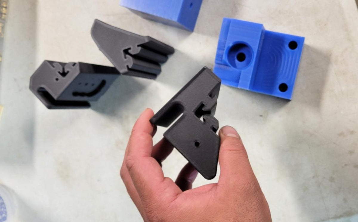 Industrial 3D printed fixtures and locators
